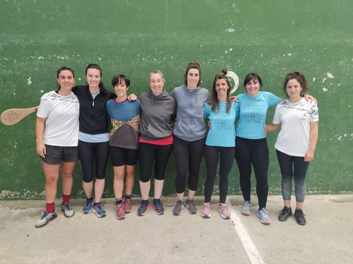 Lehiaz harago, ahizpatzeko eta saretzeko txapelketa