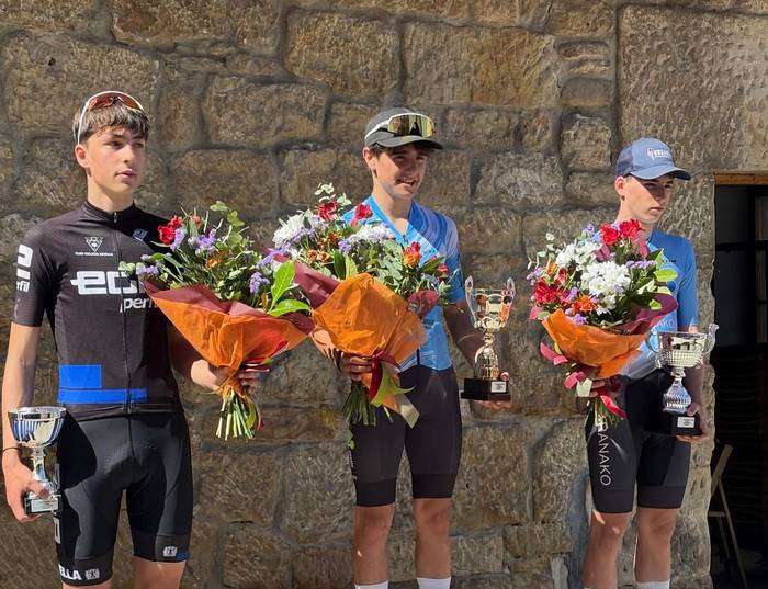 Jakes Zubizarretak irabazi du kadeteen Burunda txirrindularitza saria