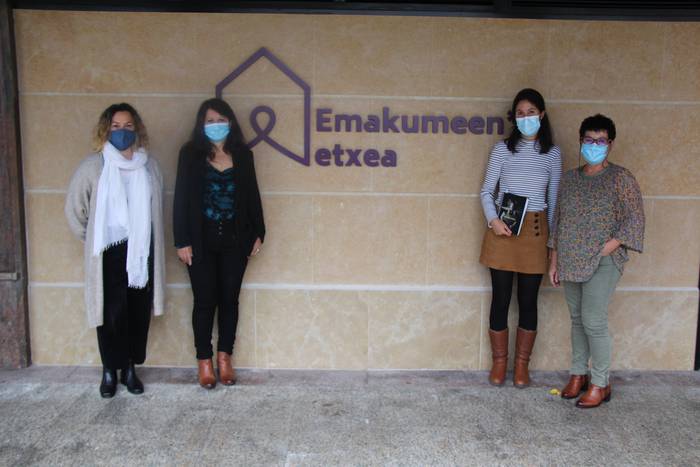 Zabalik dago Emakumeen* Etxea