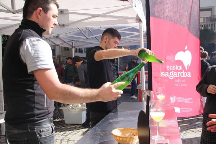 Bertan behera utzi dute Sagardo Eguna, eguraldi txarragatik