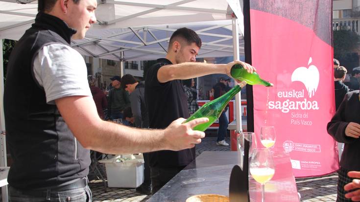 Bertan behera utzi dute Zarauzko Sagardo Eguna, eguraldi txarra iragarri baitute