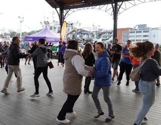 Herria dantzan jarri du AEKalean egitasmoak