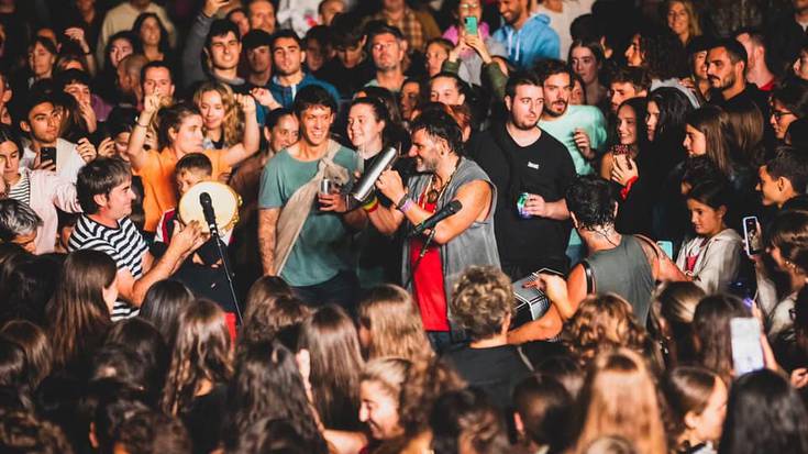 Giro ederra jarri du Esne Beltzak