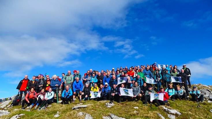 Ia ehun mendizale etapaz etapako Ehunmilak Bira egitasmoaren estreinakoan