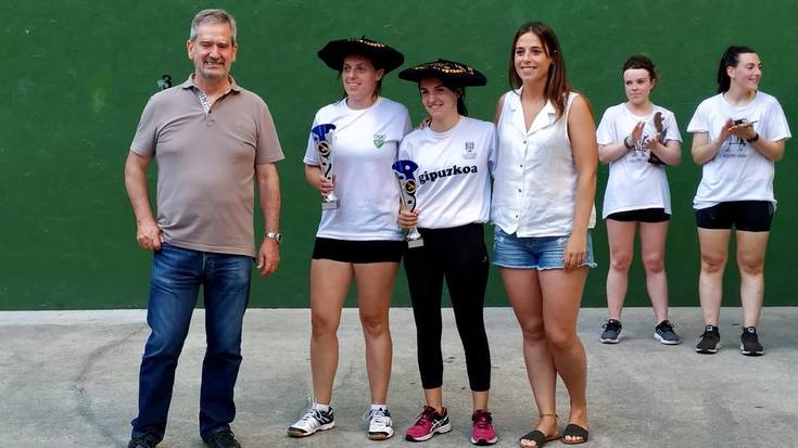 Tejedor eta Sarobe hernaniarrak, Frontoi Txikiko paleta txapelketako txapeldun