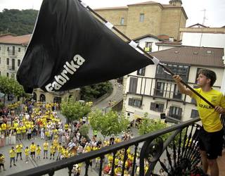 Bandera zailenari harrera beroa