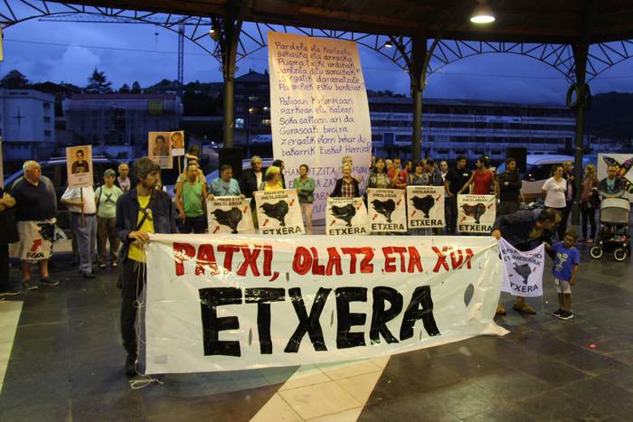 Xua Gurasoekin Etxera plataformak iganderako elkarretaratzea antolatu du