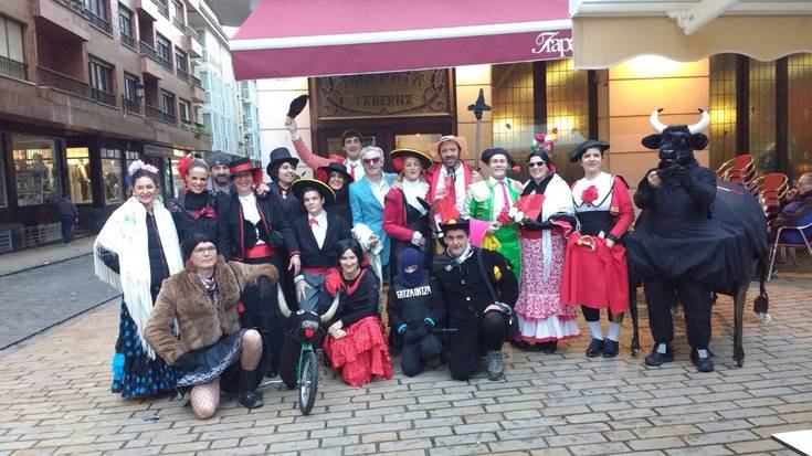 Karrozarekin edo gabe, inauterietan giroa jartzen