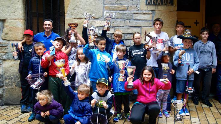 Anaderen 41. Arrain Txiki lehiaketa jokatu zen atzo