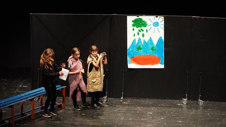 Eskola Antzerkia da protagonista aste honetan Topaketetan