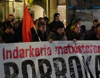 Emakumeok babesgabe?