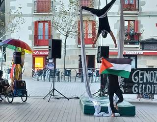 Palestinarekin batera erresistentzian, beste urte batez