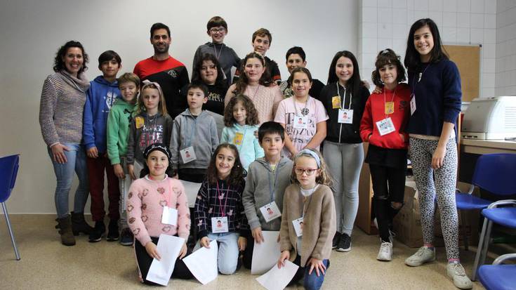 Irratsaioa estreinatu dute Orokietako ikasleek