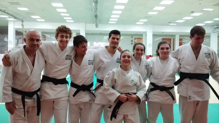 Judo Klub Lizardik positiboki baloratu ditu klubeko gerriko beltz berriak