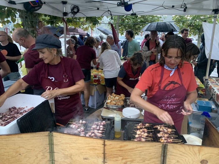 Olagarroaren garroek festa zabalduko dute bihar Zumaian