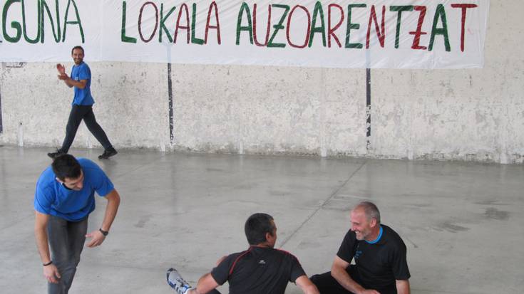 Lasaotarren biltokia egiteko hitzarmena egin dute Azpeitiko eta Zestoako udalek