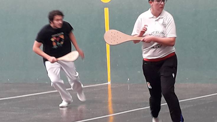 Abiatu da Gipuzkoako euskal pilota egokituko txapelketa