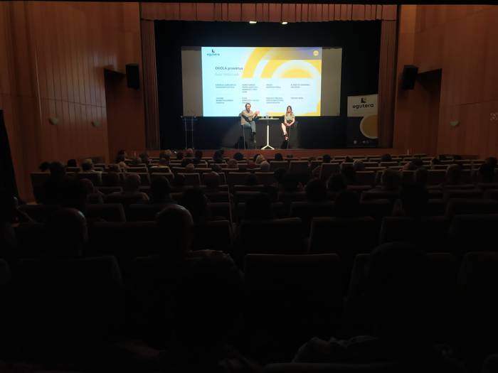 Eguzki energia Zumaian sortu eta kontsumituko dute, egotetik egitera salto eginda