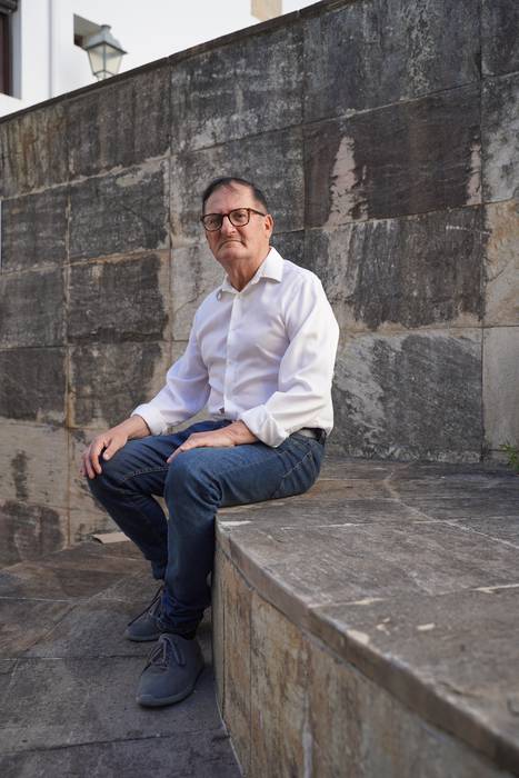 "Ez naute absolbitu, barregarri geldituko liratekeelako bestela"