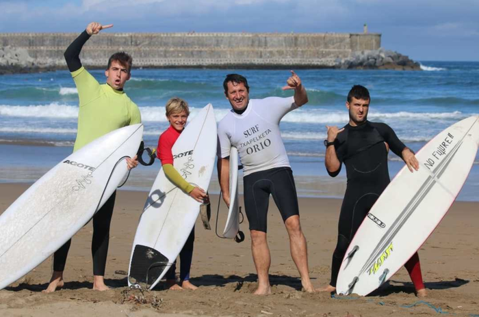 Surf txapelketa herrikoien asteburua izan da