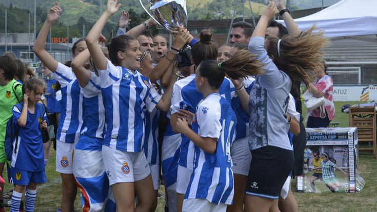 Espanyolek irabazi du infantil nesken Domusa Teknik Azpeitia Cup txapelketa
