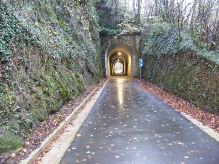 Azkoitia eta Zumarraga arteko bidegorria itxita dago ostiralera arte