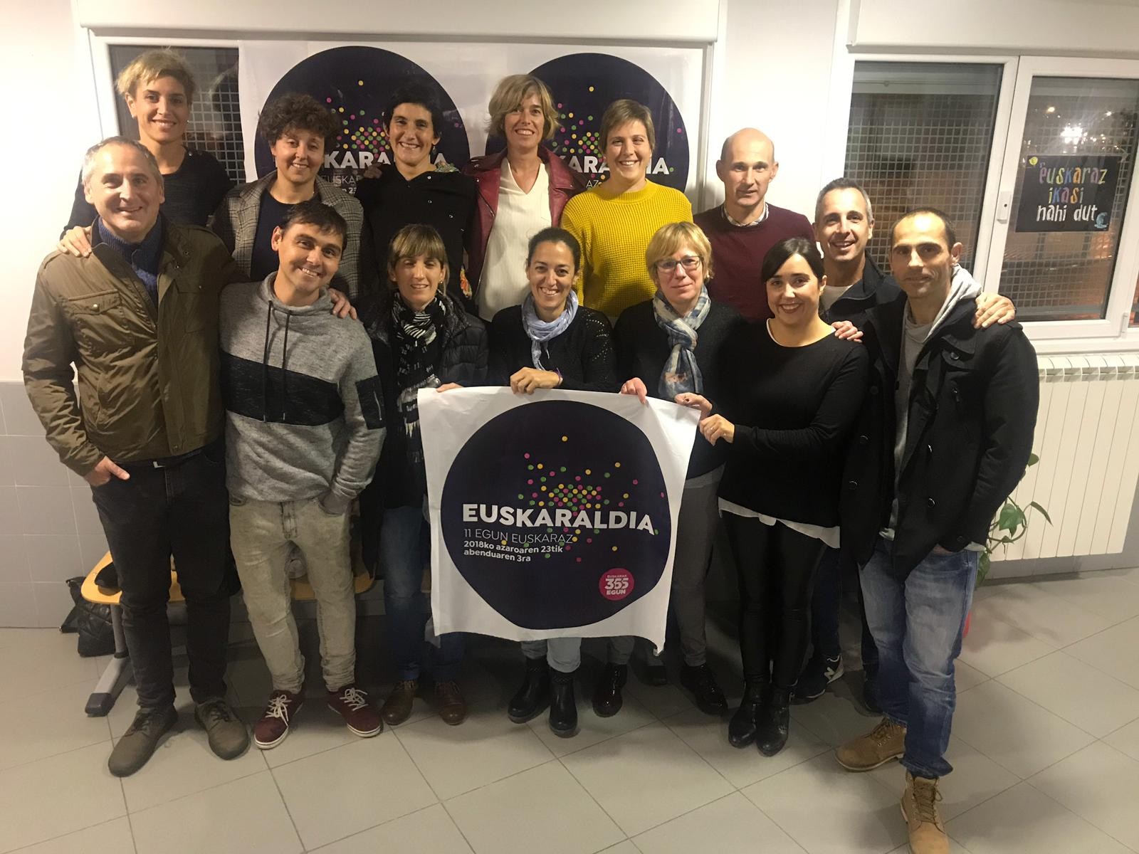 IKASTOLAKO ARTEZKARITZA KONTSEILUKOAK ERE PREST EUSKARALDIAN PARTE HARTZEKO