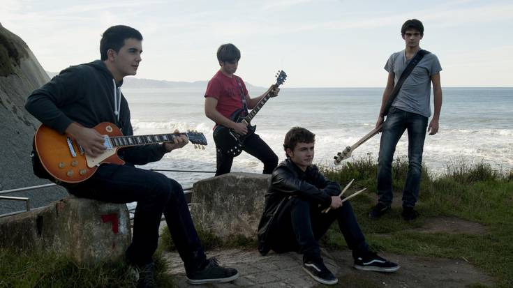 'Banden Lehia'-ko finalean joko du gaur Isekak