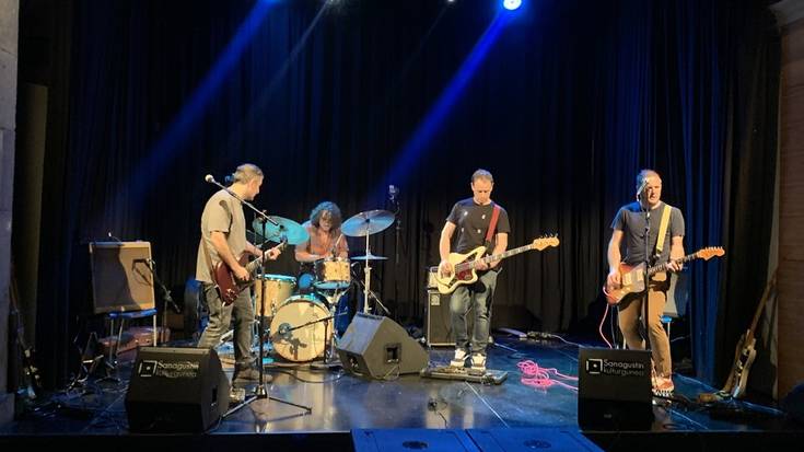 Intentsitate handiko kontzertua eman du Kaskezurrek Sanagustinen