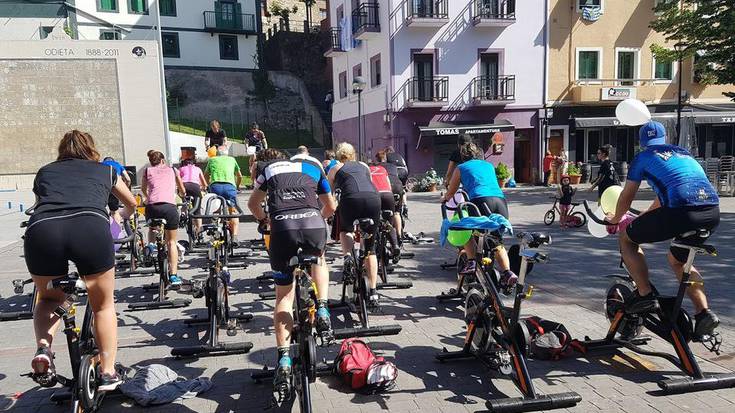 [ARGAZKIAK] Bizikleta izan da protagonista gaur Zumaian