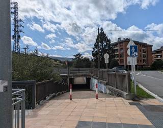 Garmendi eta Euskal Herria auzoen arteko lurpeko pasabidea, behin-behinean baina zabalik