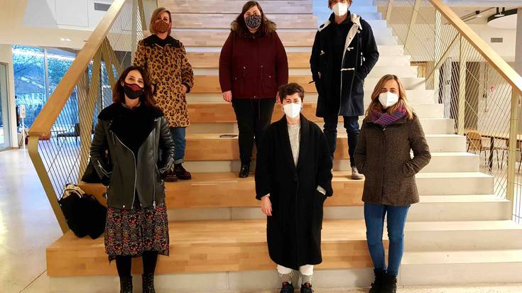 Hitzarmena sinatu dute Mondragon Unibertsitateak eta Zumaienak "hezkuntza berrikuntza bideratzeko"