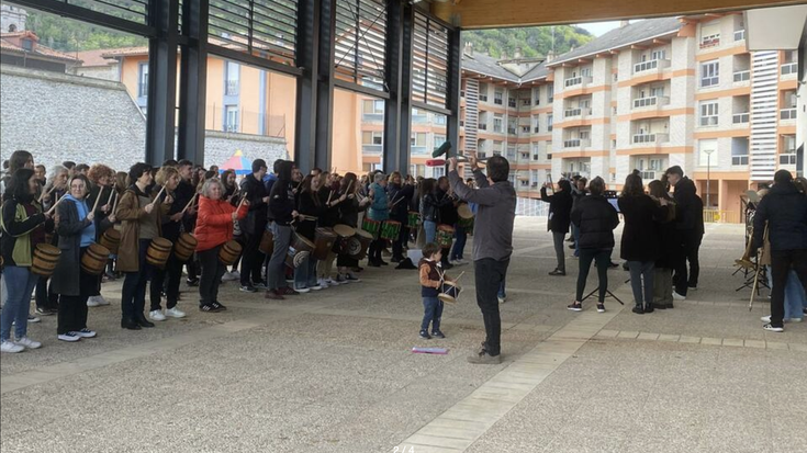 Apirilaren 27tik 29ra egingo dituzte santakutzetako helduen danborradarako entseguak