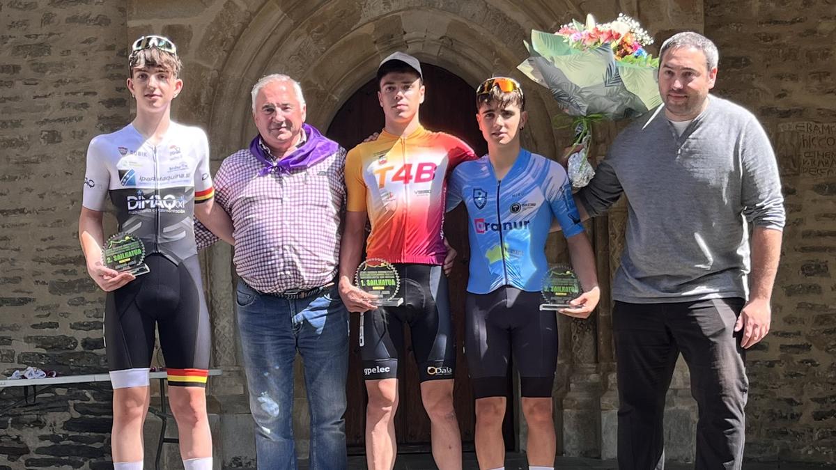 Maila politean aritu dira asteburuan Lagun Onak TxEko kadeteak