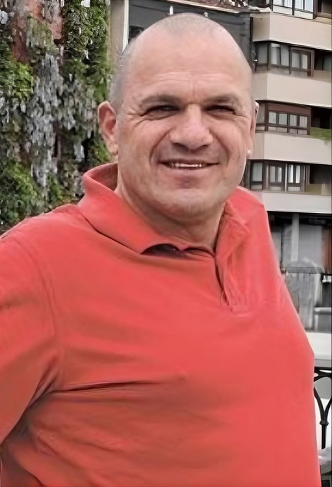 Gasento Oñederra hil da
