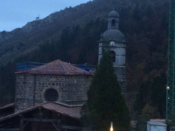 Beizaman errodatuko duten pelikula baterako 18 eta 30 urte bitarteko mutilak behar dituzte