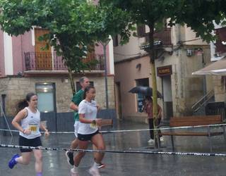 Eguraldi txarra egin arren, Goiko Karreraren estreinaldiak arrakasta nabarmena izan du