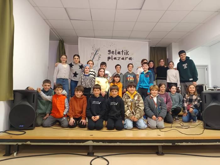 Martxan da Gelatik Plazara bertso txapelketa