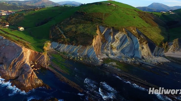 BIDEOA: Harraldea airetik