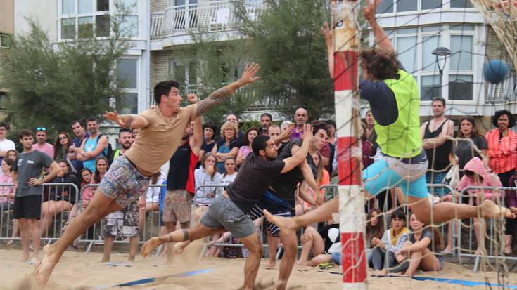 Eskubaloiaren festak ez du etenik