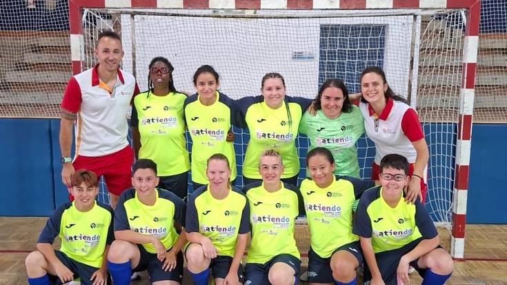 Leire Esnal, areto futboleko Espainiako txapeldunorde Gaztela eta Leongo selekzioarekin