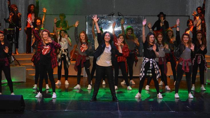Gen Verde musika taldeak bitan bete du Soreasu antzokia
