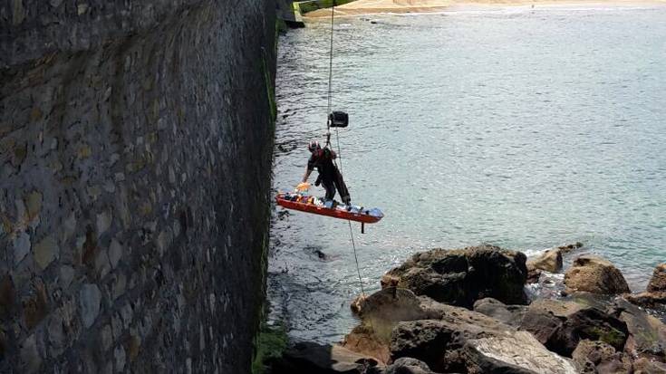 Istripua izan duen motorzalea larri eraman dute erietxera