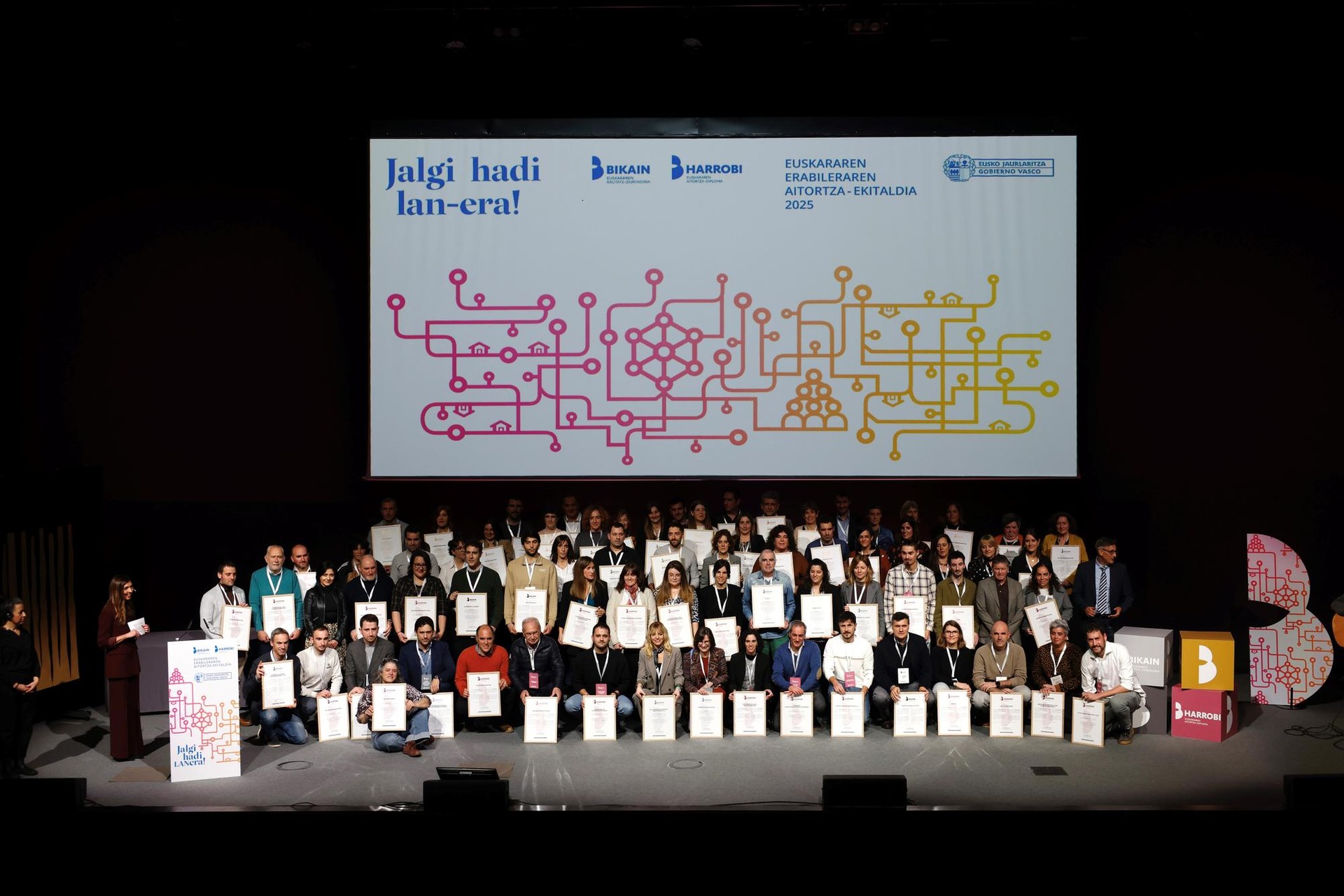 Bikain ziurtagiria jaso dute Izarraitz Lanbide Heziketak eta Ibarmia Innovatek enpresak