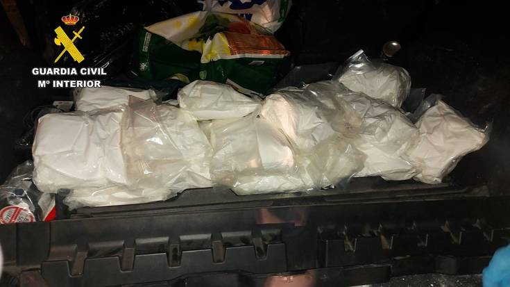 Guardia Zibilak 42 kilo 'speed' atzeman ditu herrian