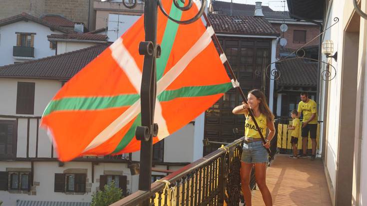 Asteburu borobila egin du Orio Orialki emakumeen taldeak bi bandera irabazita