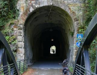 Azkoitia eta Urretxu arteko bidegorria itxita dago luizi baten ondorioz