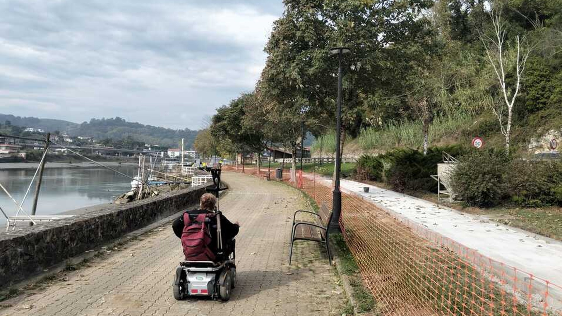 Martxa onean doaz Anibarko Portuko bidegorri zati berriko lanak