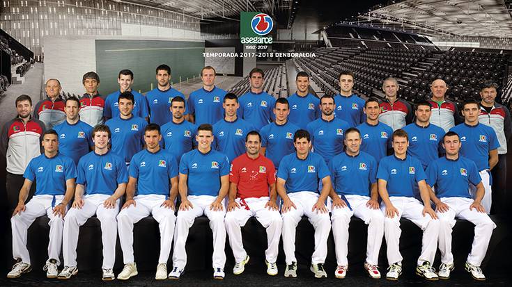 Sanpedroetako esku pilota jaialdirako sarrerak bihar jarriko dituzte salgai