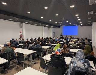 Dozenaka lagun batu ditu Saharako herriari buruzko hitzaldiak